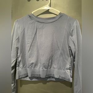 Matching 2piece active wear set. Brand: Puma , size XL